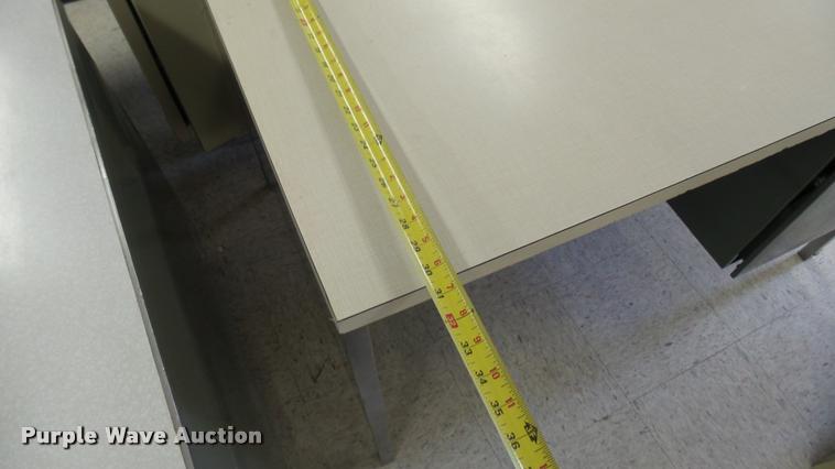 image for item CB9651 (5) metal desks