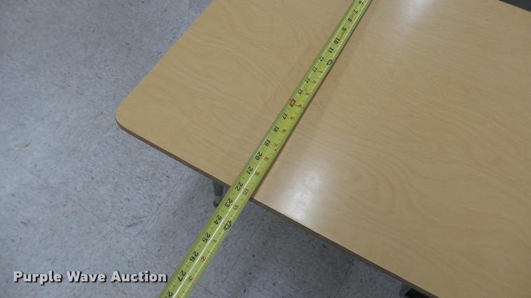 image for item CB9651 (5) metal desks