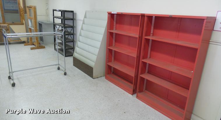 image for item CB9660 Metal shelves