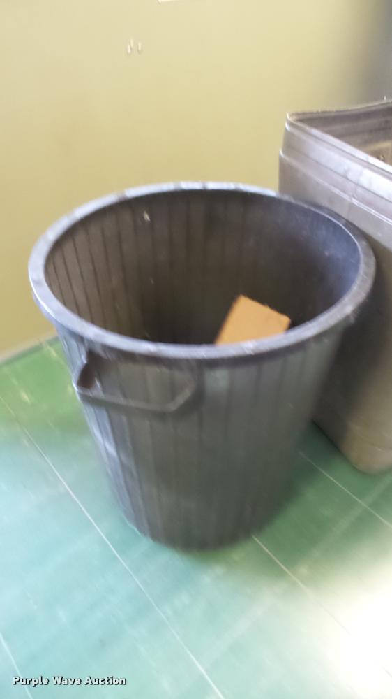 image for item CB9663 Office supplies