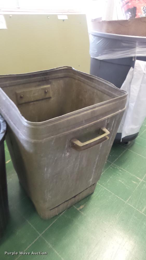 image for item CB9663 Office supplies