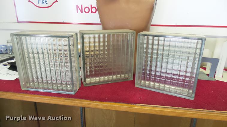 image for item CB9663 Office supplies