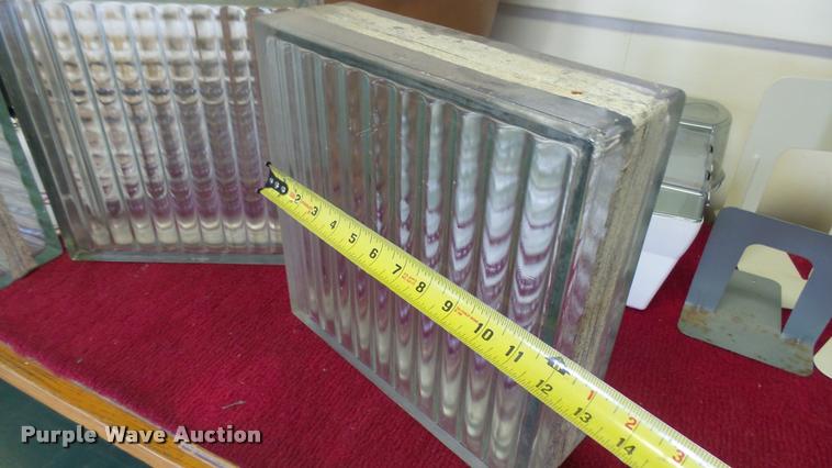 image for item CB9663 Office supplies