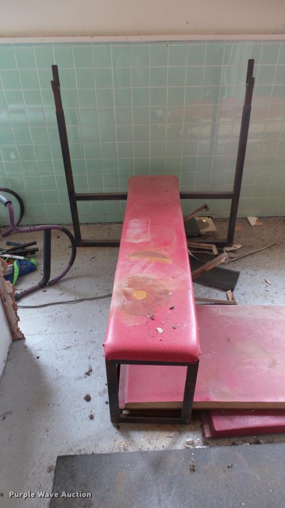 image for item CB9669 Gym equipment