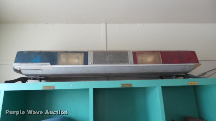 image for item CB9670 (2) light bars