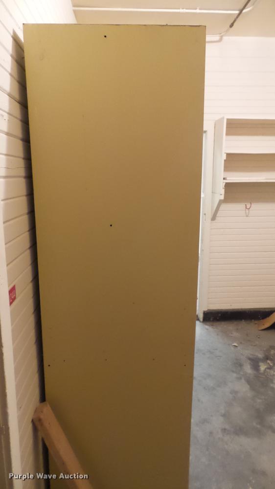 image for item CB9675 (2) cabinets