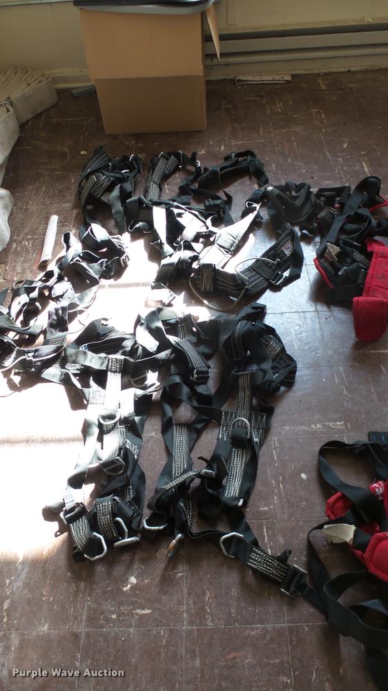 image for item CB9678 (16) CMC fall protection harnesses