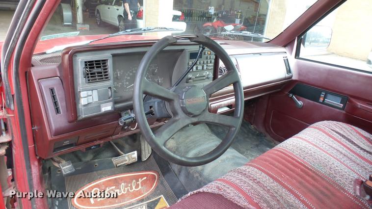 image for item CB9680 1994 Chevrolet 1500 pickup truck