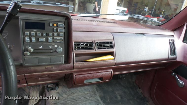 image for item CB9680 1994 Chevrolet 1500 pickup truck