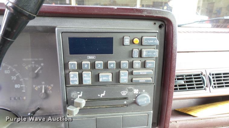 image for item CB9680 1994 Chevrolet 1500 pickup truck