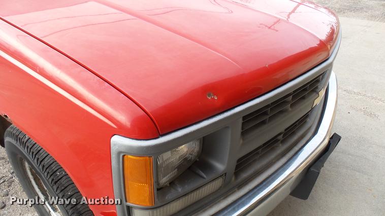 image for item CB9680 1994 Chevrolet 1500 pickup truck