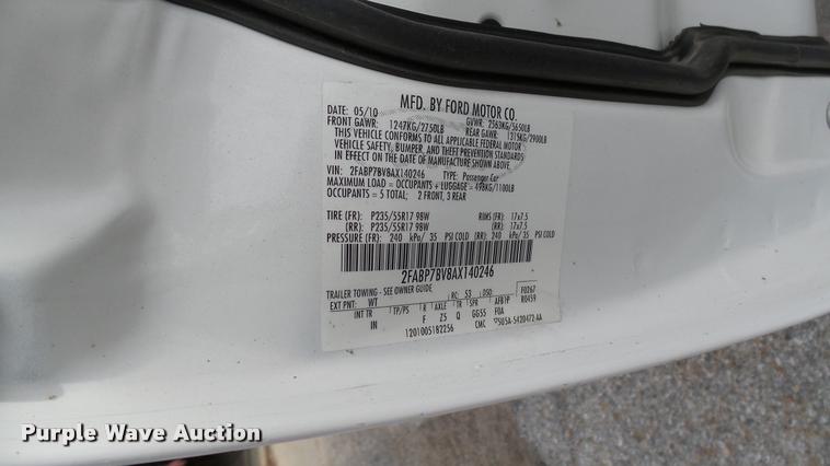 image for item CB9681 2010 Ford Crown Victoria Police Interceptor