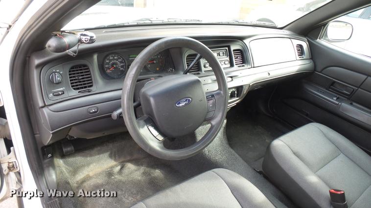 image for item CB9681 2010 Ford Crown Victoria Police Interceptor