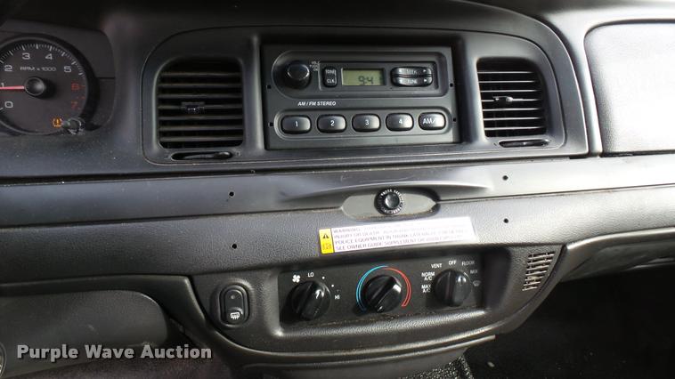 image for item CB9681 2010 Ford Crown Victoria Police Interceptor