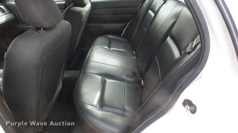 image for item CB9681 2010 Ford Crown Victoria Police Interceptor