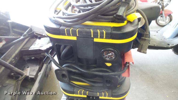 image for item CB9690 (5) Stanley Fatmax jump packs