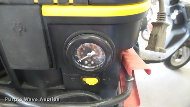 image for item CB9690 (5) Stanley Fatmax jump packs