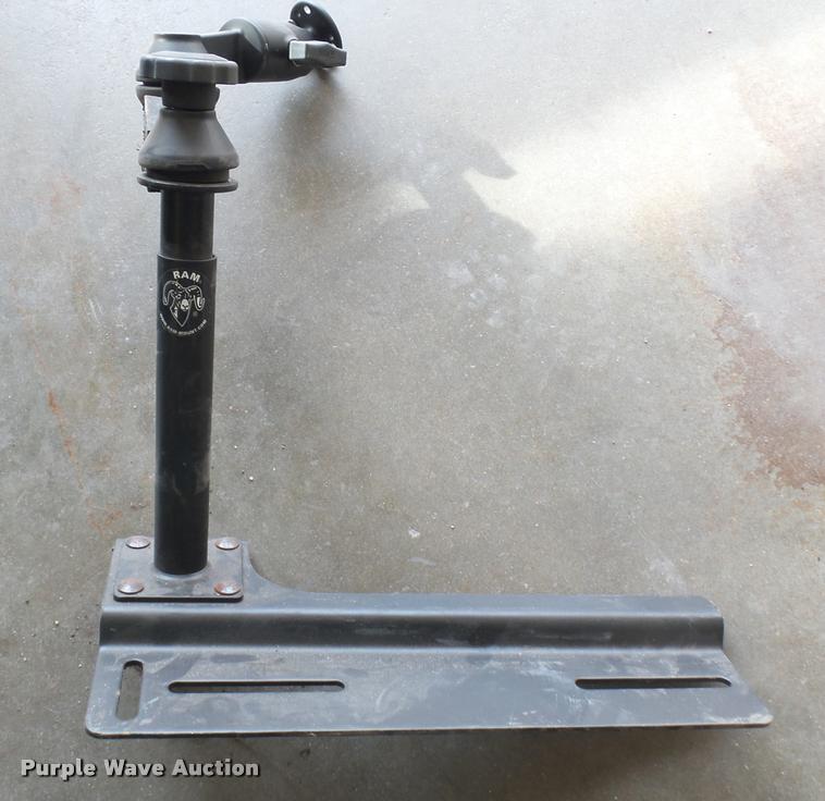 image for item CB9691 Police car accessories