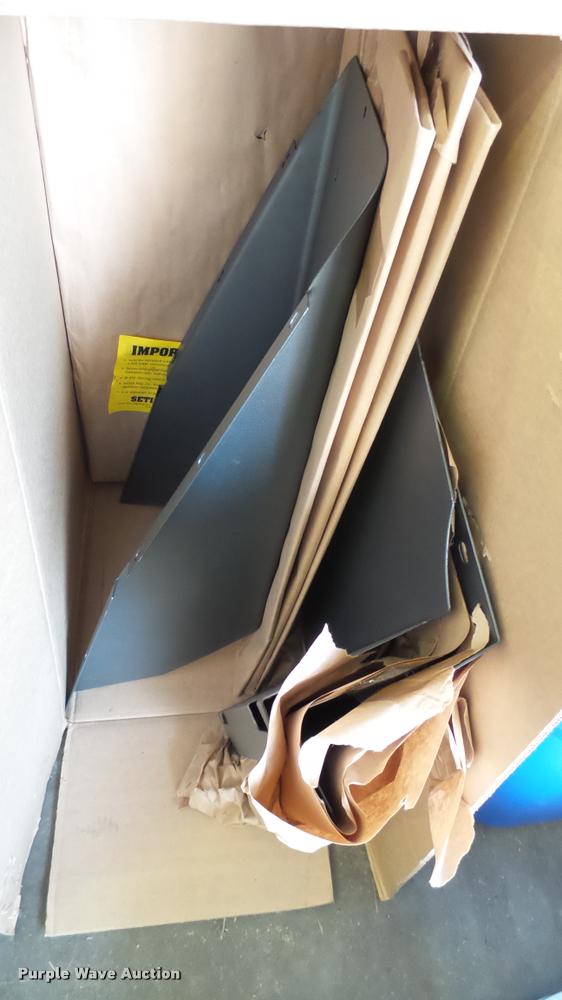 image for item CB9693 Police car accessories