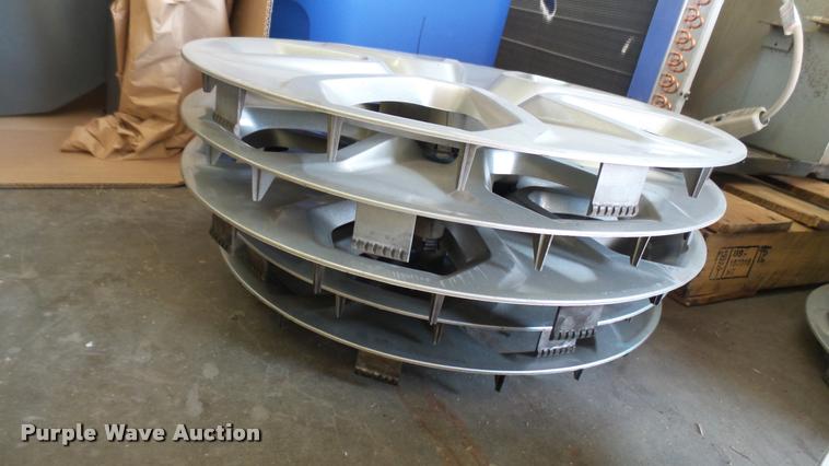 image for item CB9694 (15) Ford Crown Victoria wheel covers