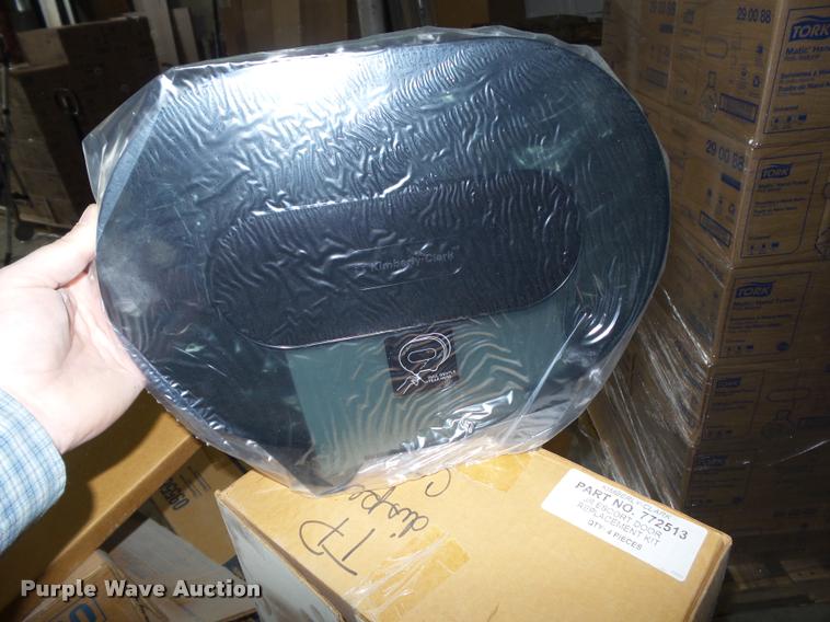 image for item CB9843 (19) toilet paper dispenser