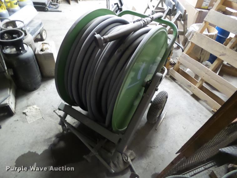 image for item CB9845 Bauer Sport Rain hard hose irrigation wheel