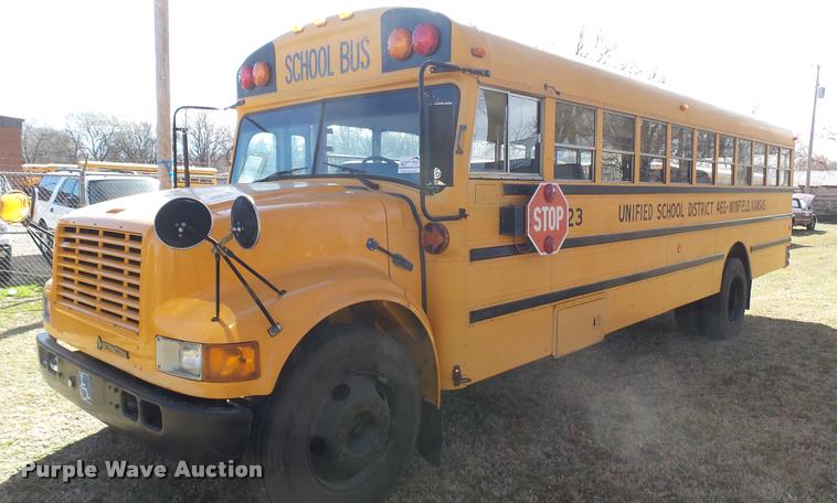 image for item DA0416 1992 International 3700 school bus
