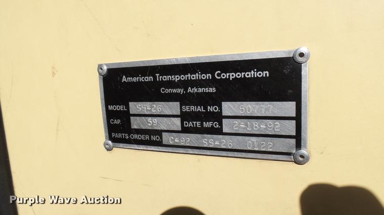 image for item DA0416 1992 International 3700 school bus