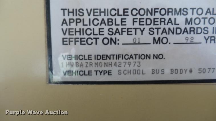 image for item DA0416 1992 International 3700 school bus