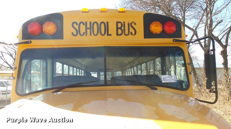 image for item DA0416 1992 International 3700 school bus