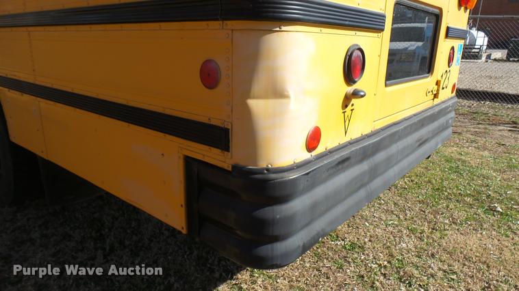 image for item DA0416 1992 International 3700 school bus