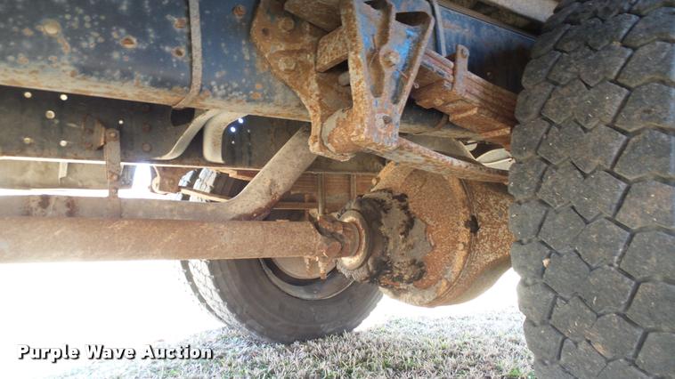 image for item DA0416 1992 International 3700 school bus