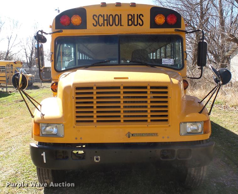 image for item DA0417 1992 International 3800 school bus