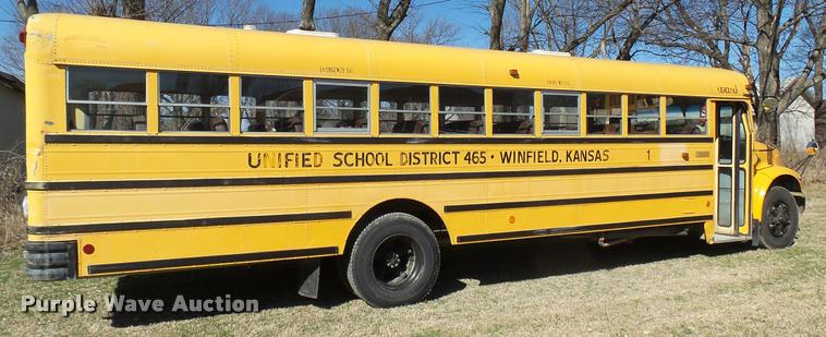 image for item DA0417 1992 International 3800 school bus