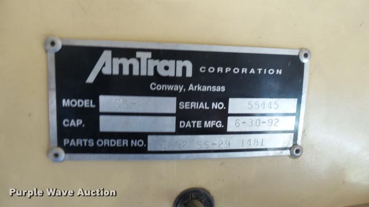 image for item DA0417 1992 International 3800 school bus