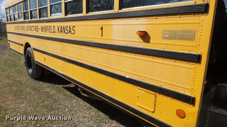 image for item DA0417 1992 International 3800 school bus