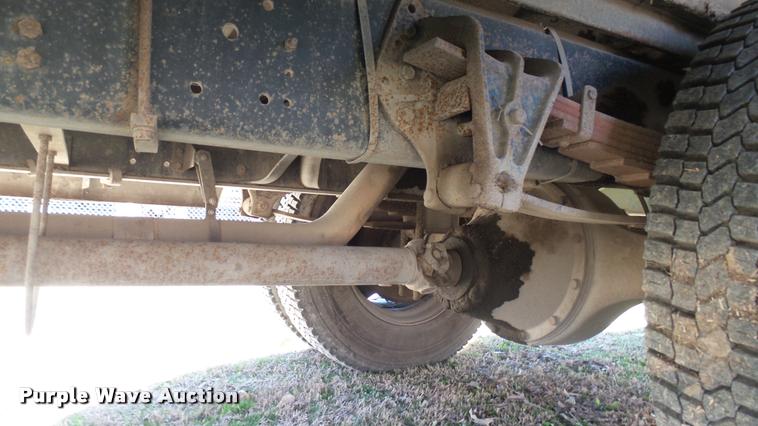 image for item DA0417 1992 International 3800 school bus