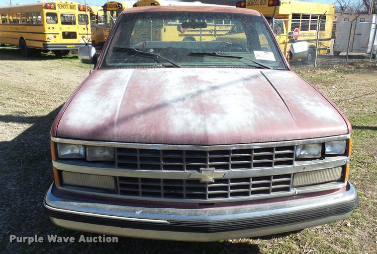 image for item DA0418 1989 Chevrolet 1500 pickup truck