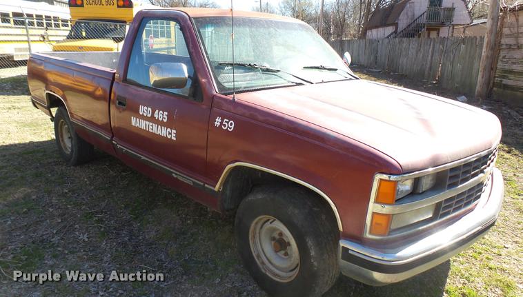 image for item DA0418 1989 Chevrolet 1500 pickup truck