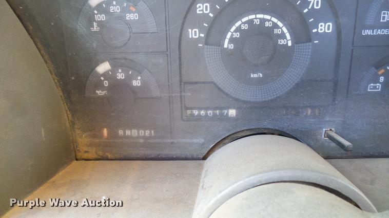 image for item DA0418 1989 Chevrolet 1500 pickup truck