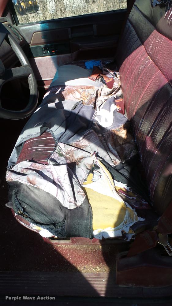 image for item DA0418 1989 Chevrolet 1500 pickup truck