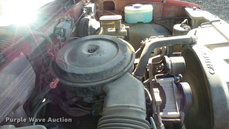 image for item DA0418 1989 Chevrolet 1500 pickup truck