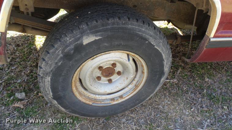 image for item DA0418 1989 Chevrolet 1500 pickup truck