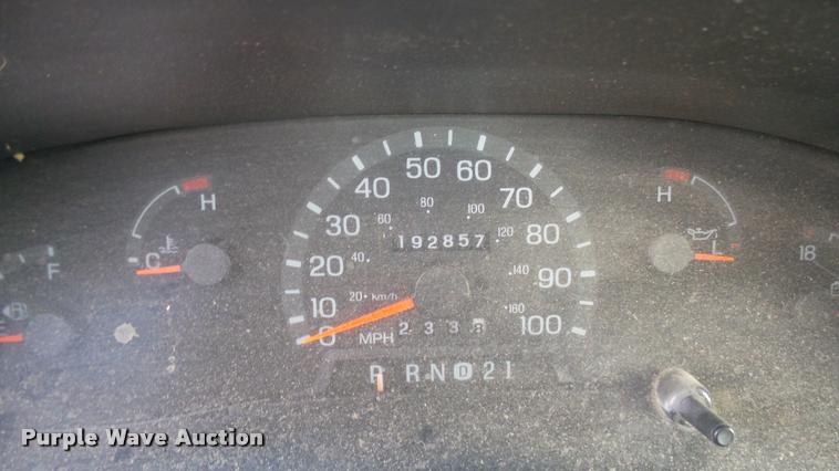 image for item DA0420 1998 Ford Club Wagon van