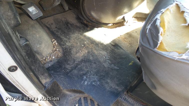 image for item DA0420 1998 Ford Club Wagon van