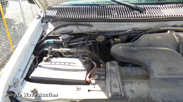 image for item DA0420 1998 Ford Club Wagon van