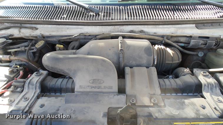 image for item DA0420 1998 Ford Club Wagon van