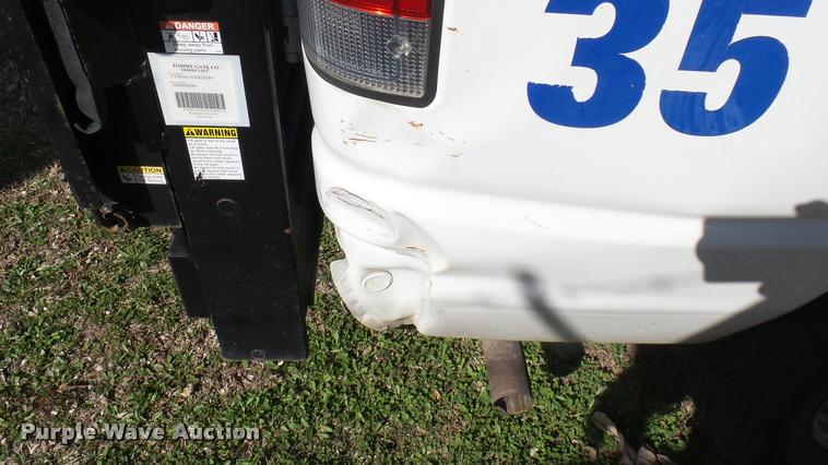 image for item DA0420 1998 Ford Club Wagon van