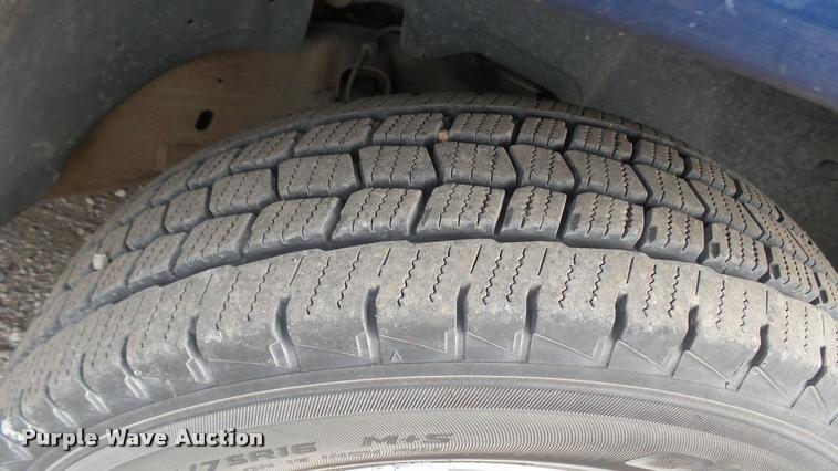 image for item DA0449 2002 Chevrolet Silverado 1500 pickup truck