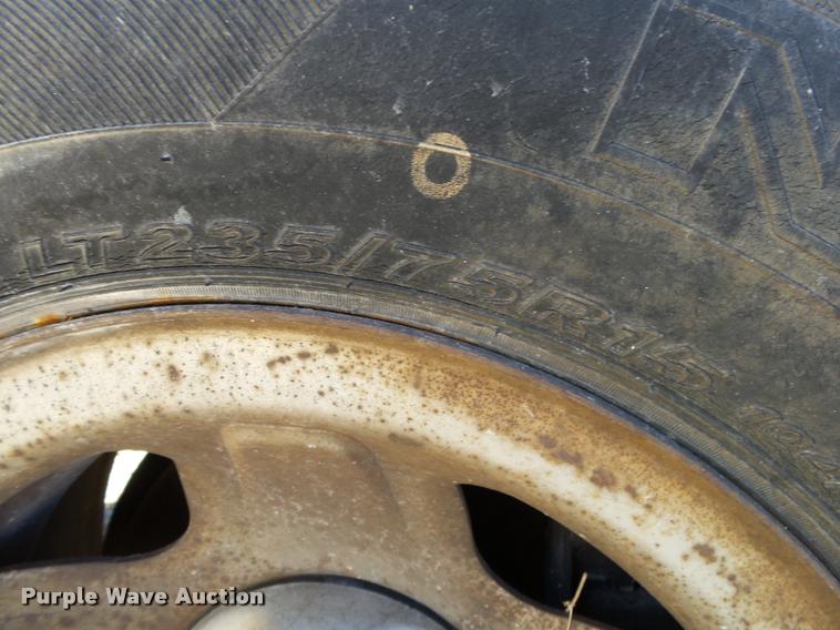 image for item DA2588 1995 Ford Explorer SUV